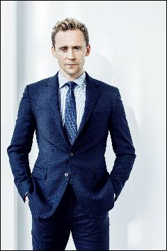 tom-hiddleston153 (1440x2160, 447 k...)